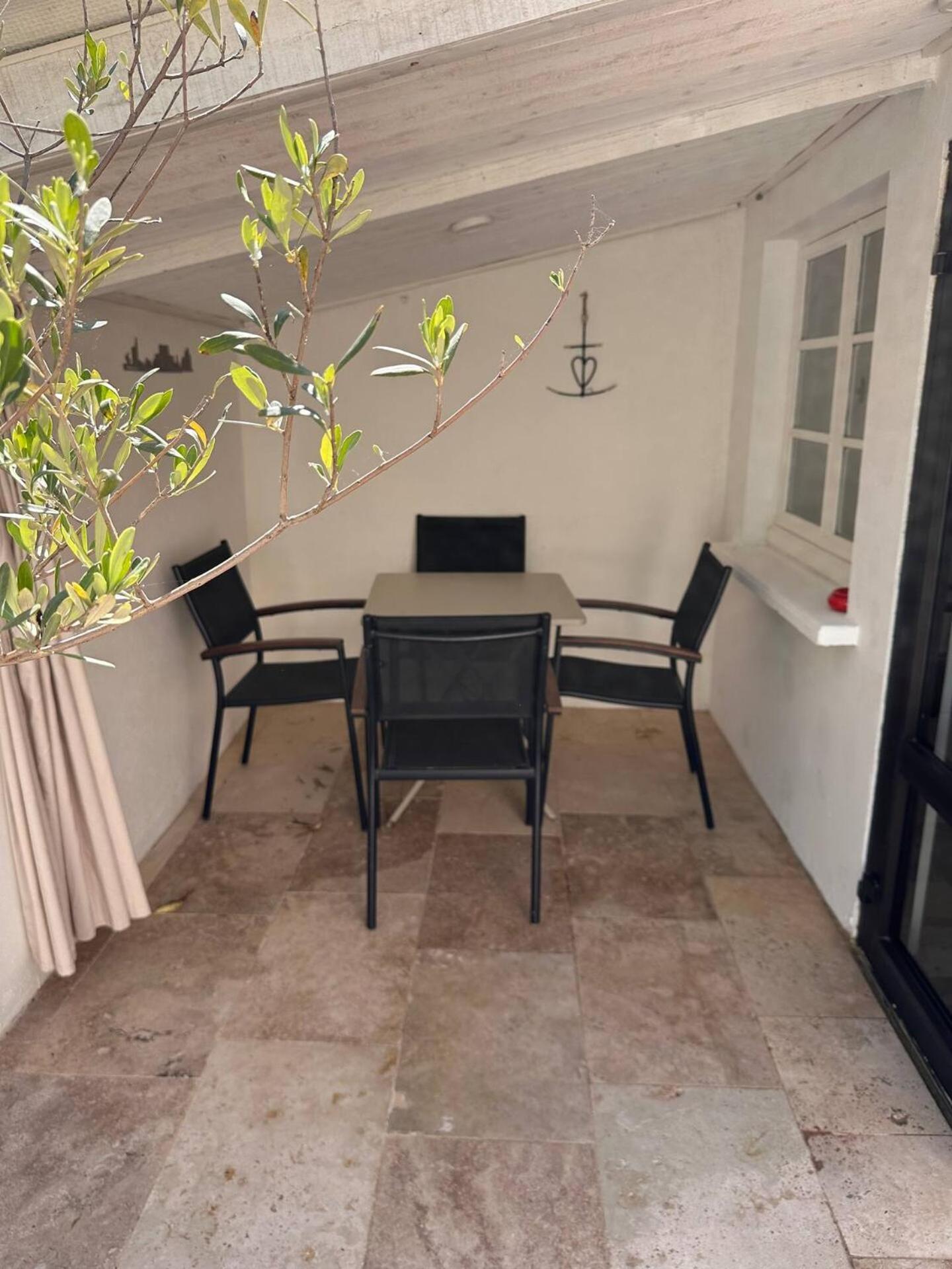 Bel Appartement Terrasse 4 Etoiles Intra Muros Эг-Морт Экстерьер фото